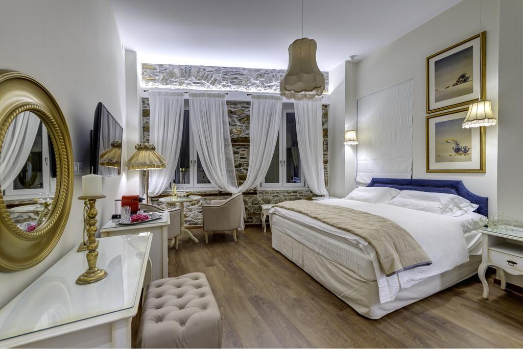 1844 Suites Syros Ermoupoli Exteriör bild